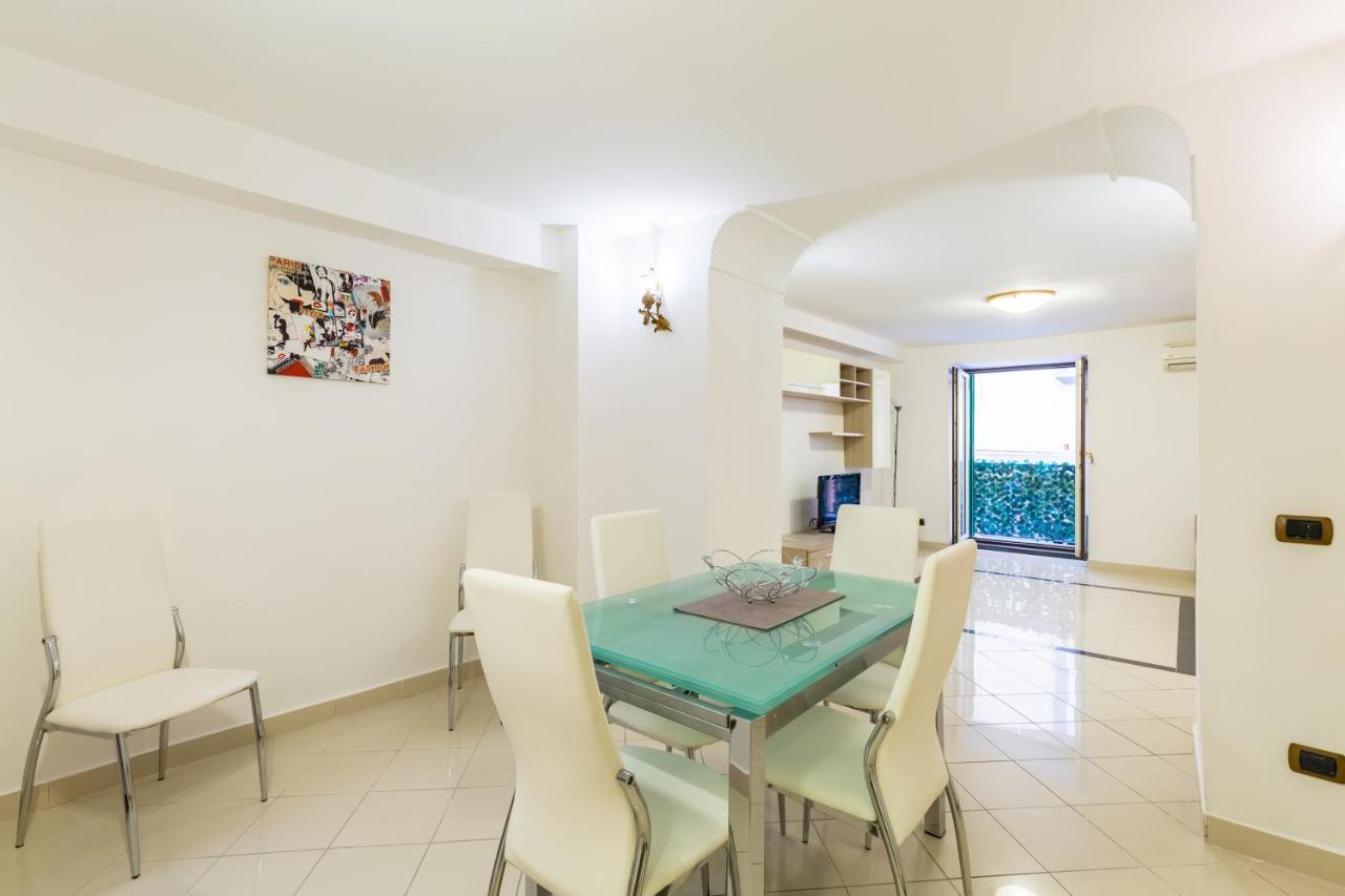 Appartement Qs1 - Indipendent Flat In Center Naples